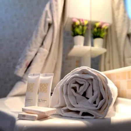 No Tag Urban Hotel Trani
