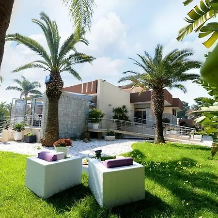 No Tag Urban Hotel 3*